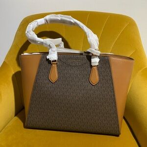 Michael Kors Taryn Tote Bag Large Brown/Acorn